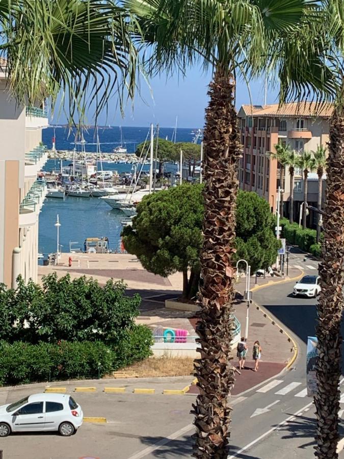 Port Frejus - Le Romanee - Appartement Vue Mer - 2 Chambres Buitenkant foto
